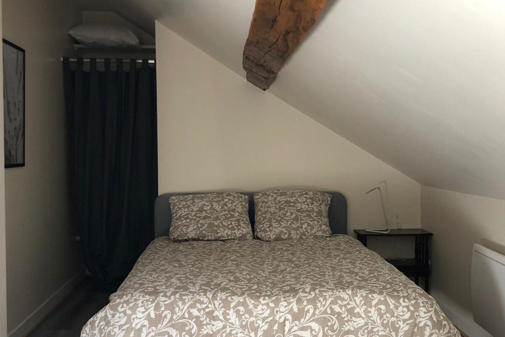 Charmant Duplex - Chez Delpha ฟงแตนโบล ภายนอก รูปภาพ
